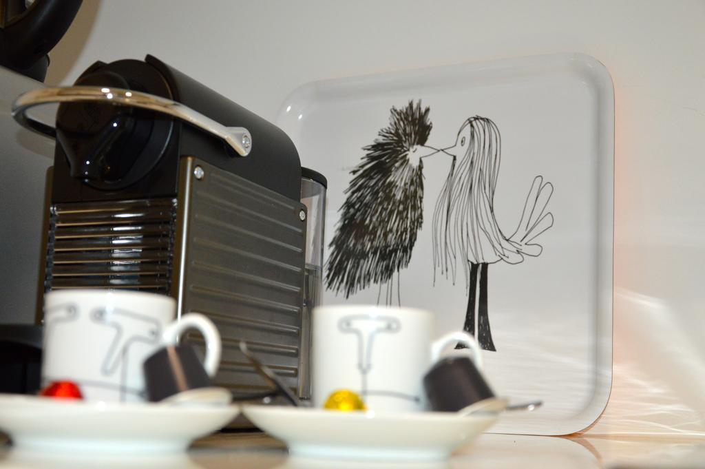 Visit Lisbon 4Fun - Anjos Apartment Bagian luar foto