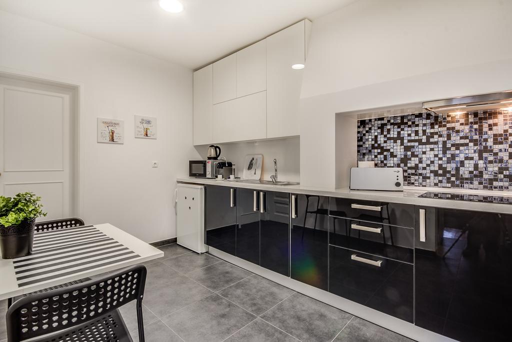 Visit Lisbon 4Fun - Anjos Apartment Bagian luar foto